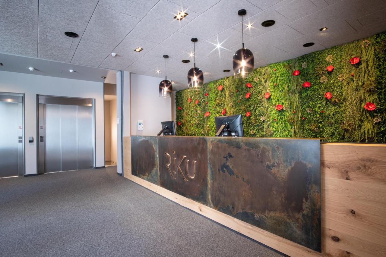 Riku Hotel Göppingen מראה חיצוני תמונה